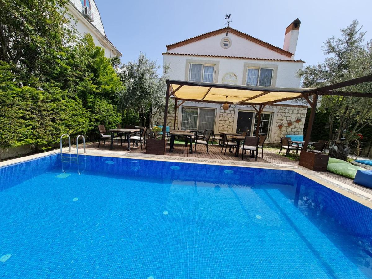 Rebetiko Hotel ألاتشاتي المظهر الخارجي الصورة